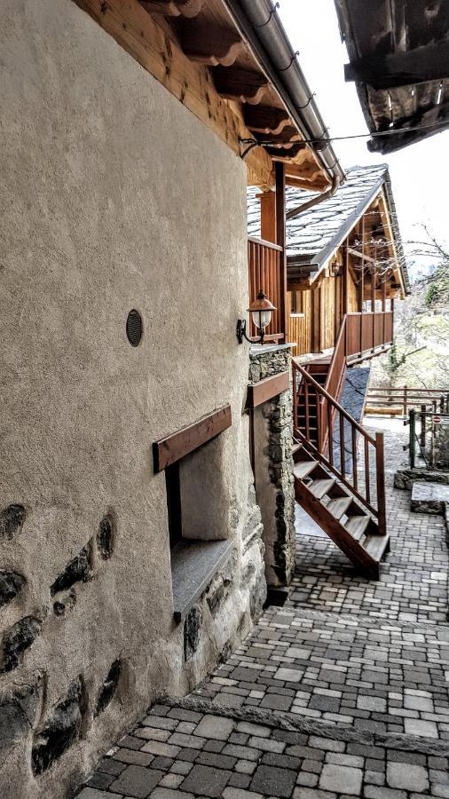 Eco Chalet Maison Dominique Challand-Saint-Anselme Екстериор снимка